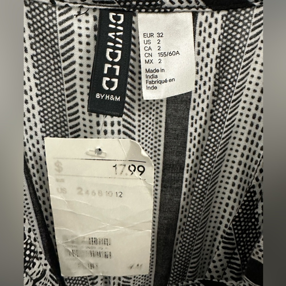 Romper - Picture 3 of 3